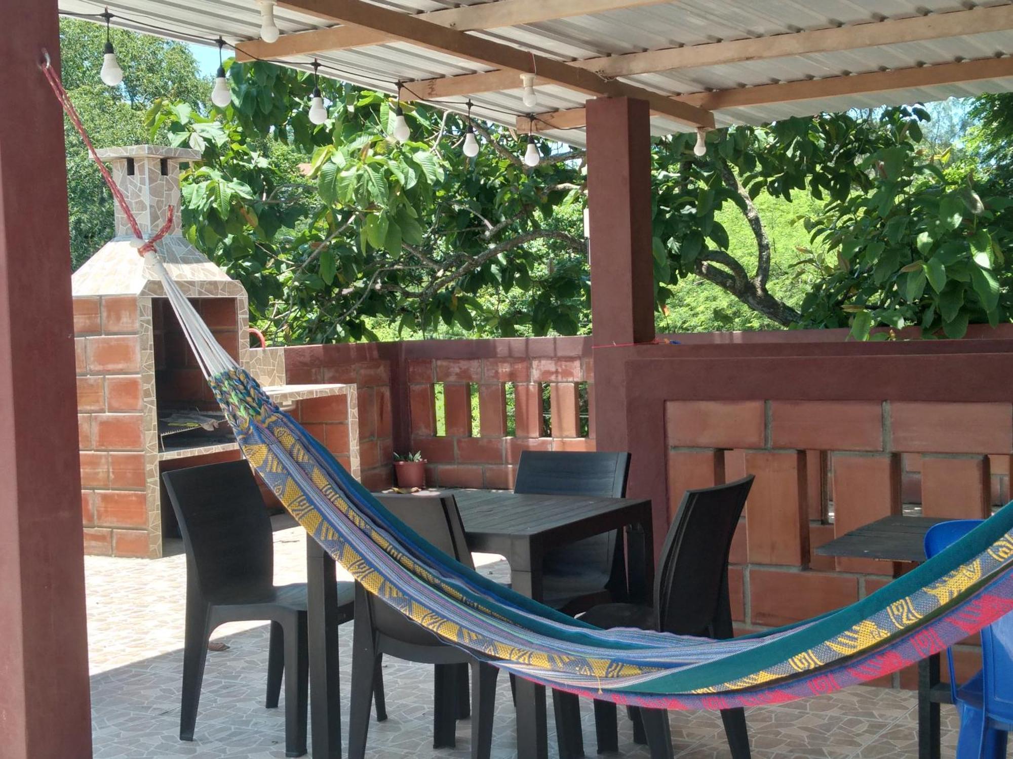 Hostal Casa Taisha Монтаньита Экстерьер фото