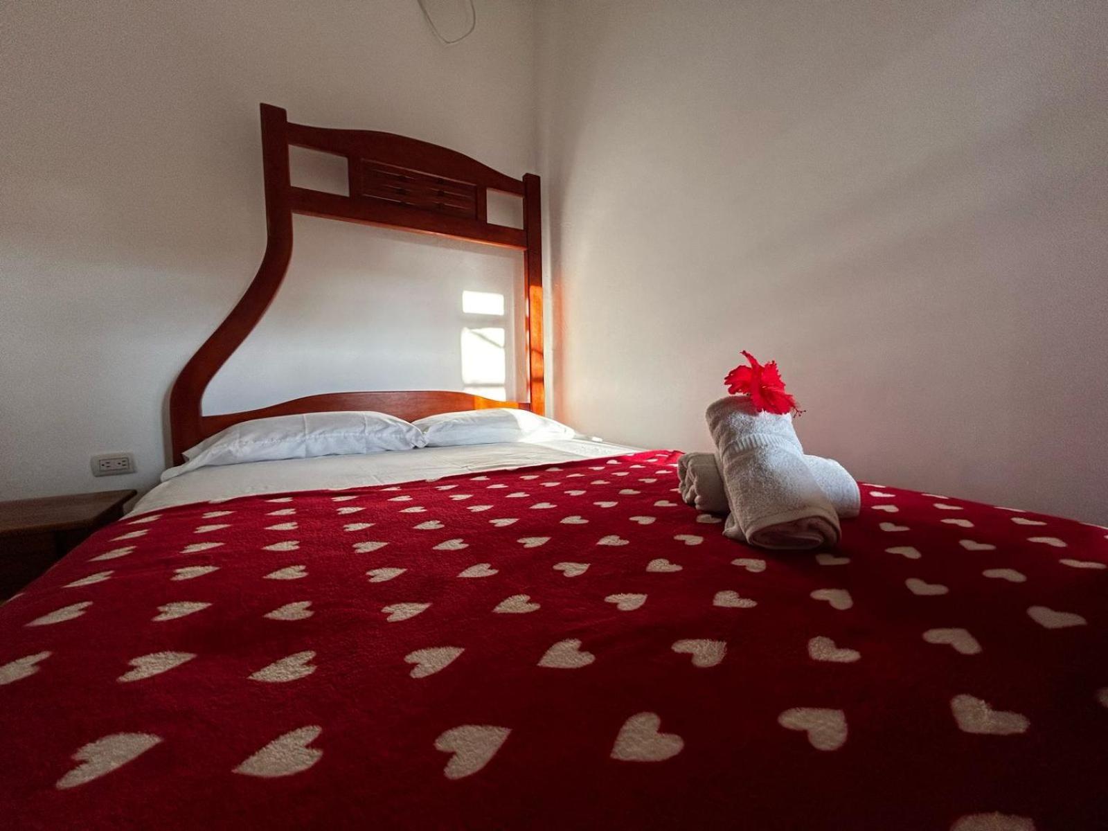 Hostal Casa Taisha Монтаньита Экстерьер фото