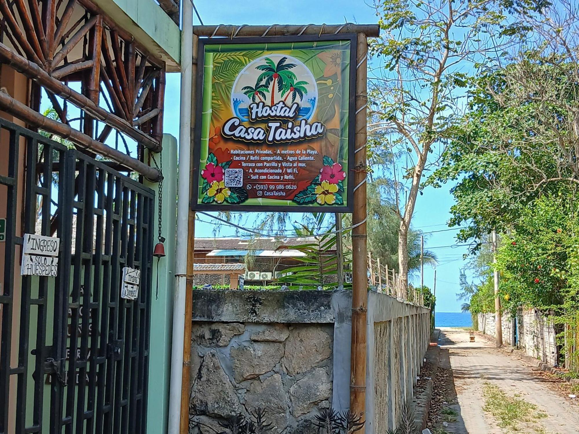 Hostal Casa Taisha Монтаньита Экстерьер фото